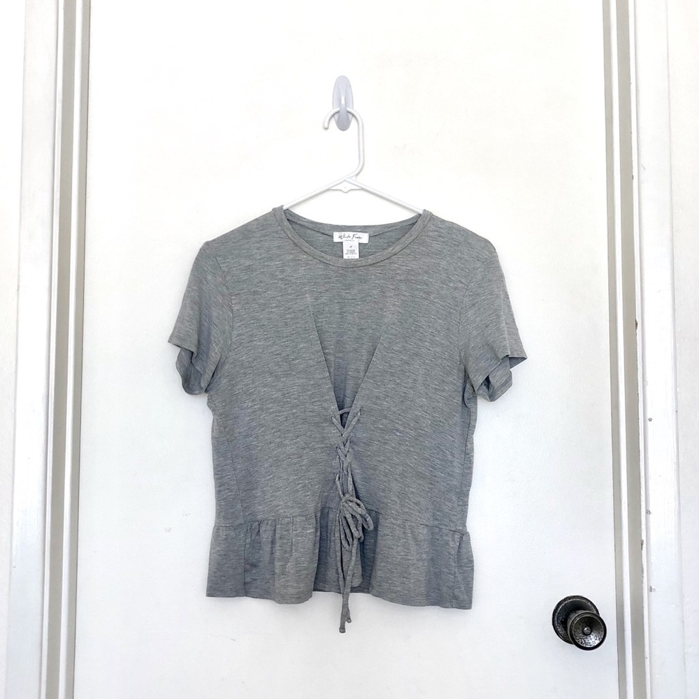⭐️5 for $25⭐️ White Fawn Gray Lace Up Corset Front Peplum Top